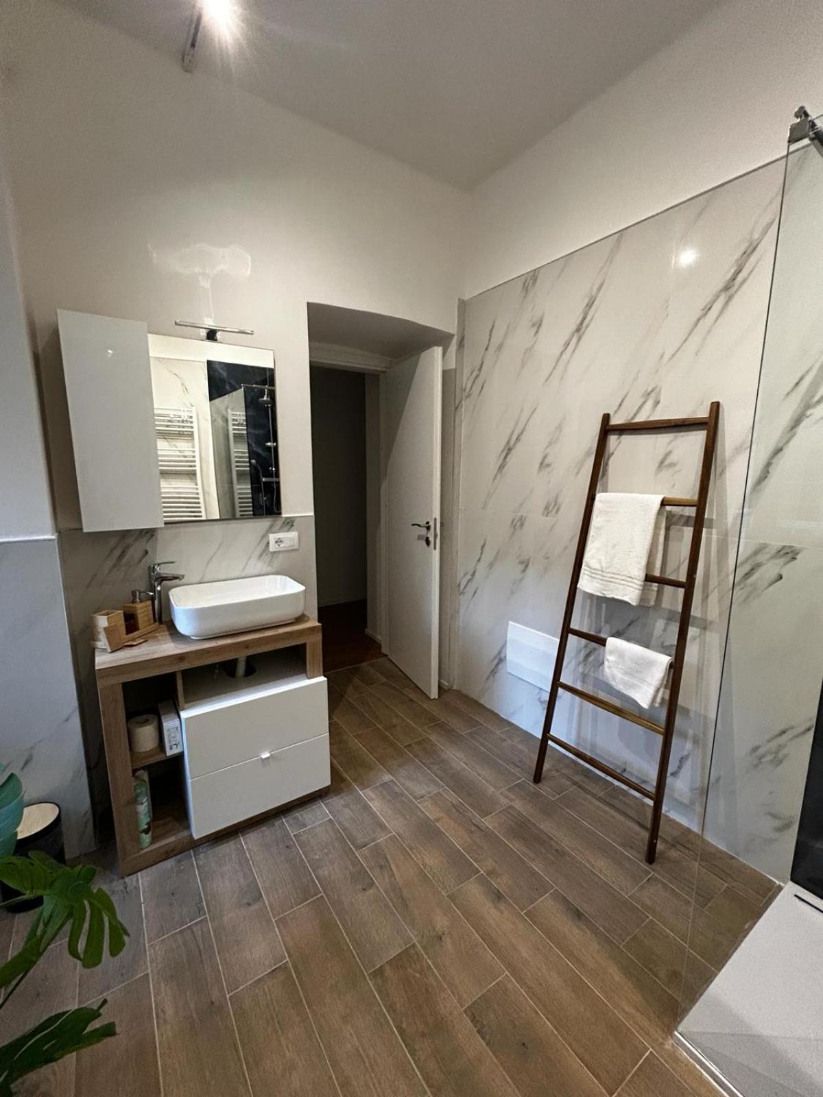 Ad Trastevere 118 Apartment Rome Bagian luar foto